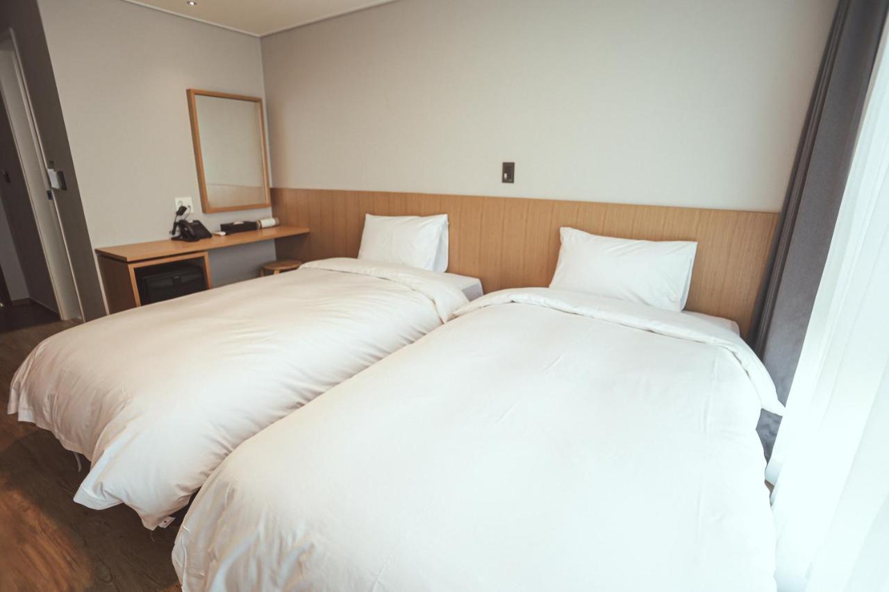 Hotel Kenny Yeosu Luaran gambar