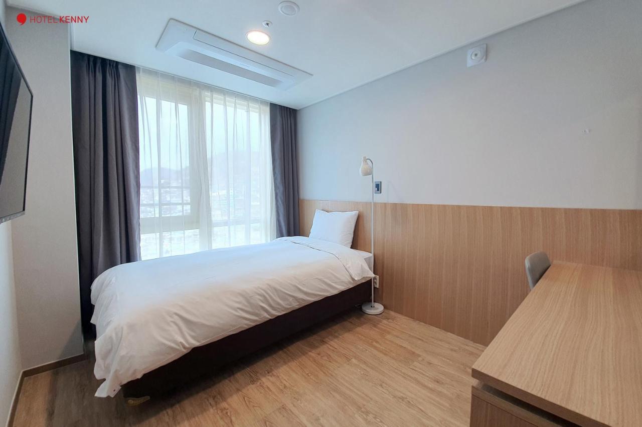 Hotel Kenny Yeosu Luaran gambar